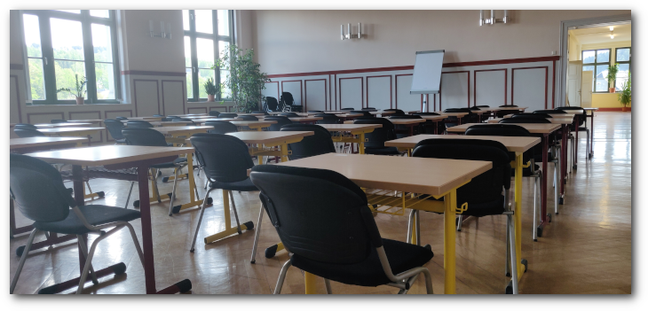 Bild "Willkommen:2019-05-14aula.png"